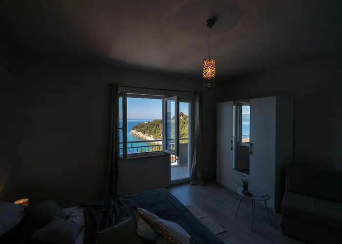 Sonata Omiš