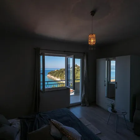 Sonata Omiš